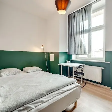 ホステル Hostel Kattowitz カトヴィツェ