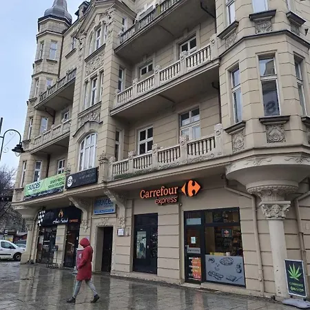 Hostel Kattowitz ホステル *