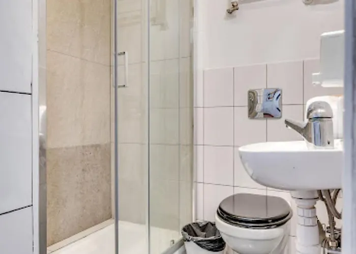 Hostel Sentral * Katowice